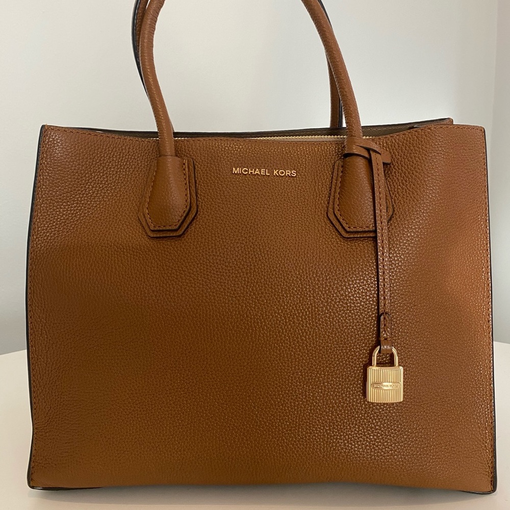 Michael Kors Large Mercer Leather Tote EUC